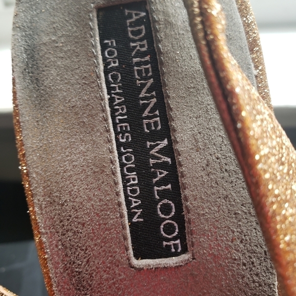 Adrienne Maloof for Charles Jourdan Gold Platform Slingback Stilettos Sz 9.5 - Picture 12 of 12